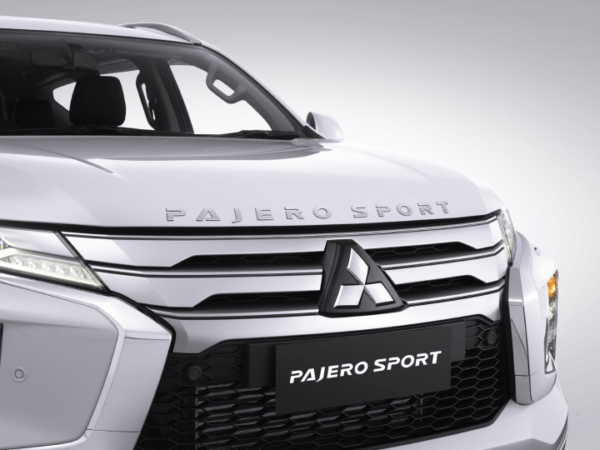 Mitsubishi Pajero Sport (Daily Rental)